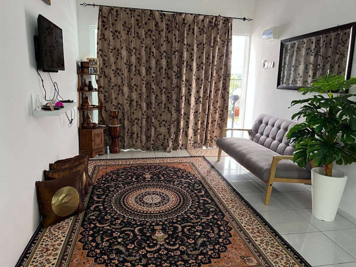 Mieda Rizqi Homestay Kampong Melayu Changkat Larah Εξωτερικό φωτογραφία