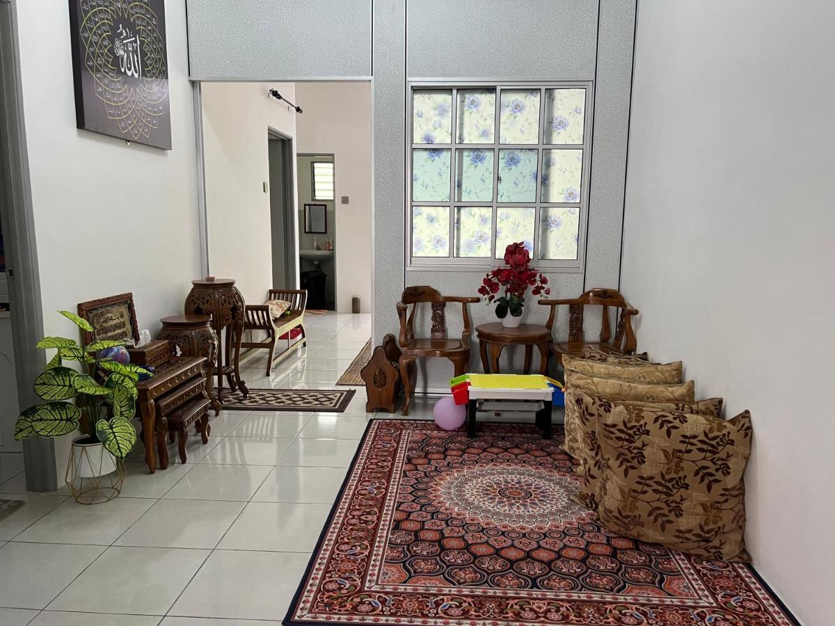 Mieda Rizqi Homestay Kampong Melayu Changkat Larah Εξωτερικό φωτογραφία