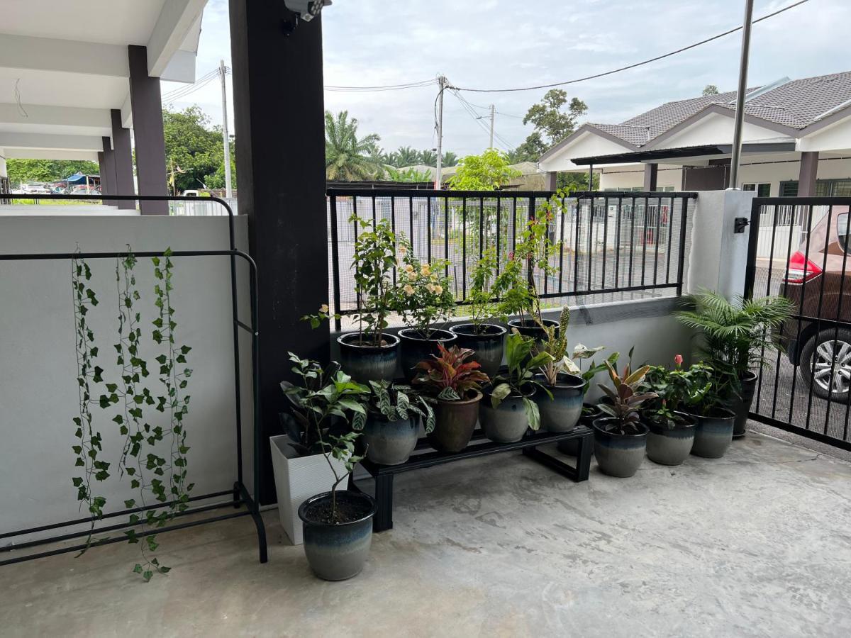 Mieda Rizqi Homestay Kampong Melayu Changkat Larah Εξωτερικό φωτογραφία