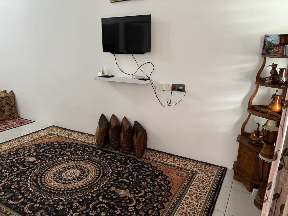 Mieda Rizqi Homestay Kampong Melayu Changkat Larah Εξωτερικό φωτογραφία