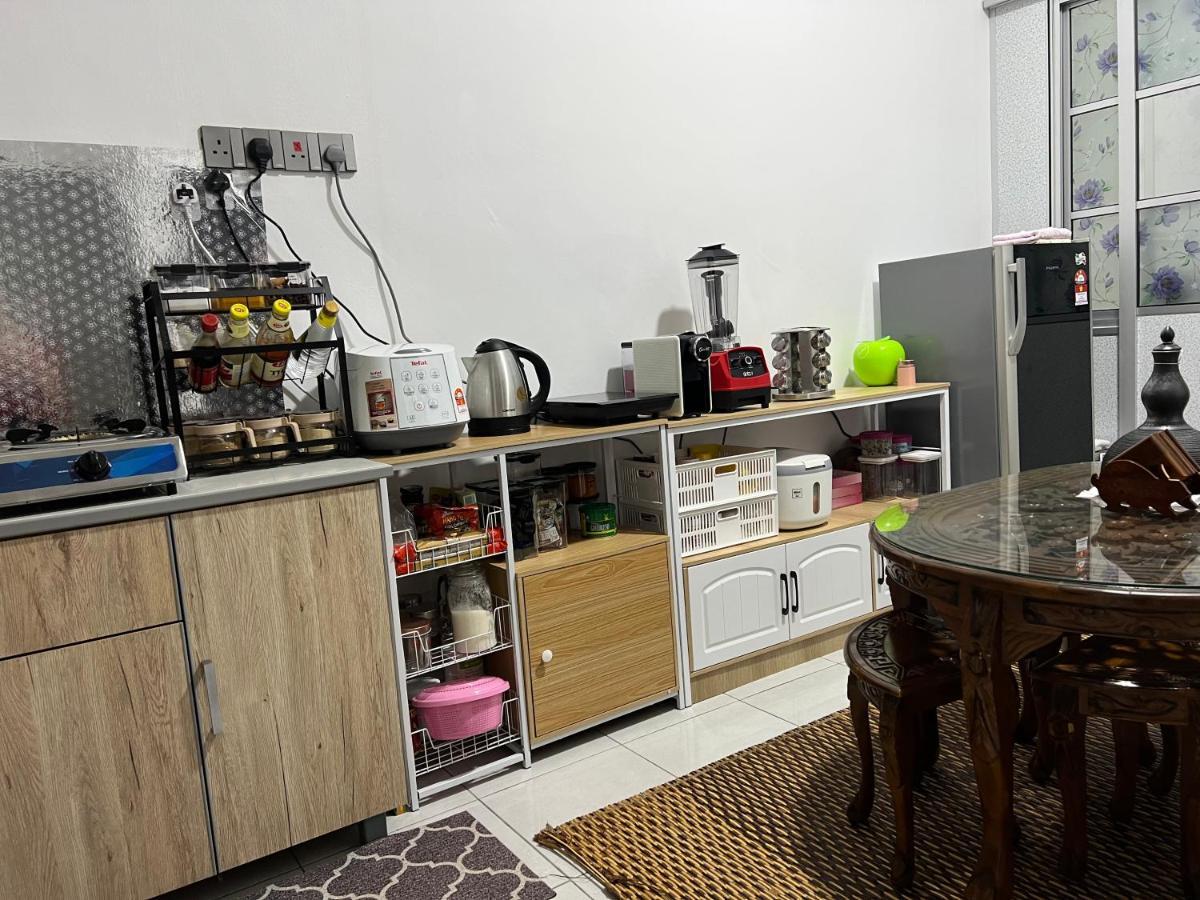 Mieda Rizqi Homestay Kampong Melayu Changkat Larah Εξωτερικό φωτογραφία